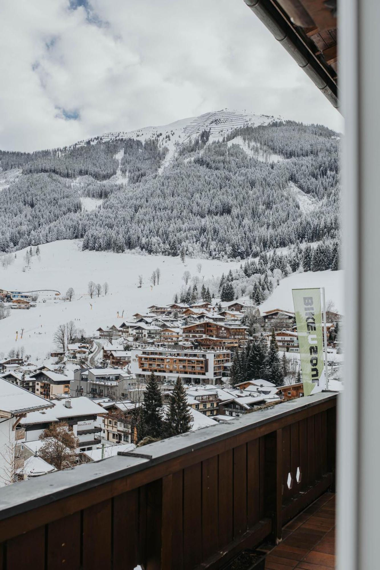 Appartement Conrad Saalbach-Hinterglemm Exterior foto